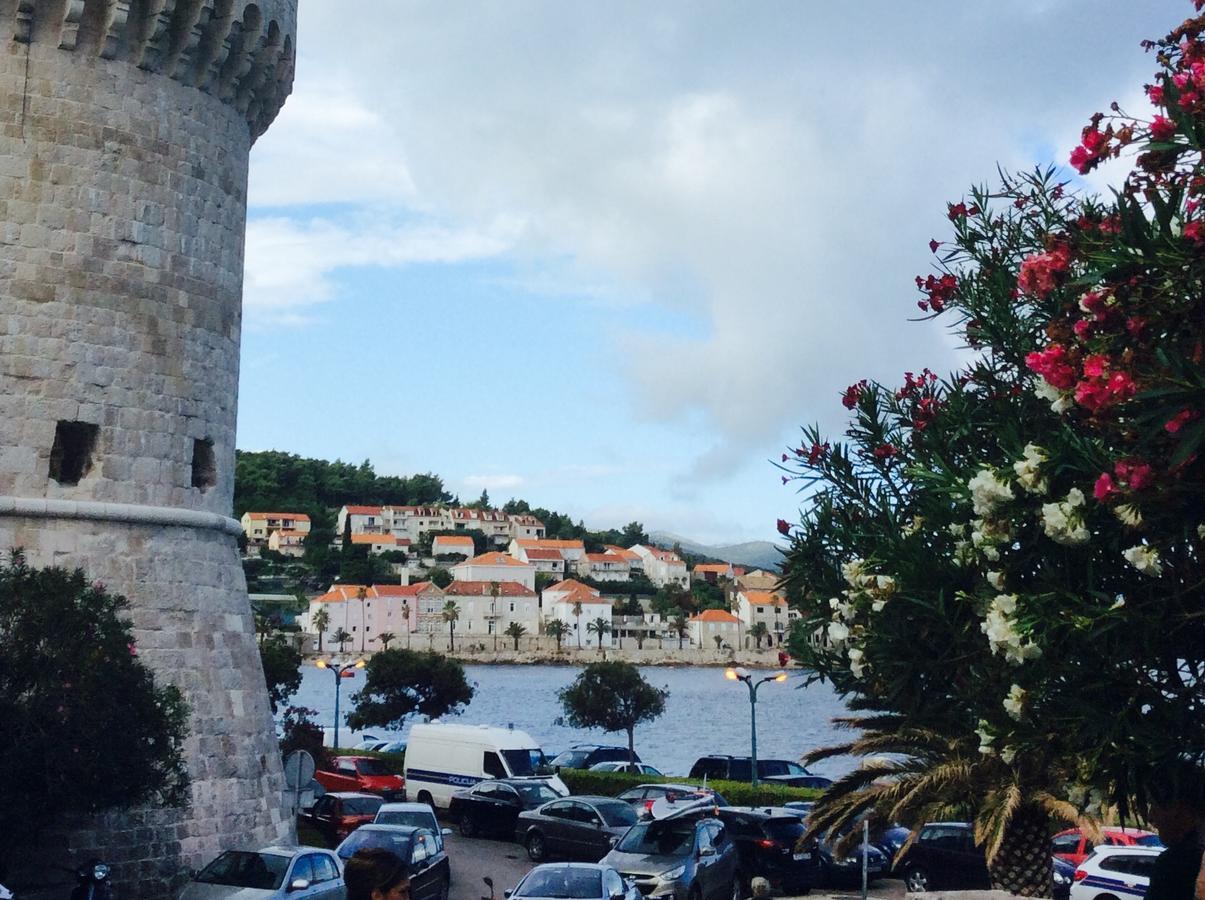 Lux Apartments Korčula Екстериор снимка