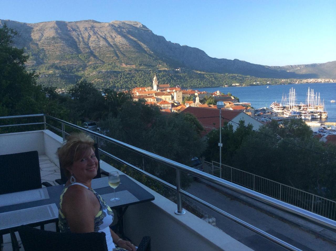 Lux Apartments Korčula Екстериор снимка
