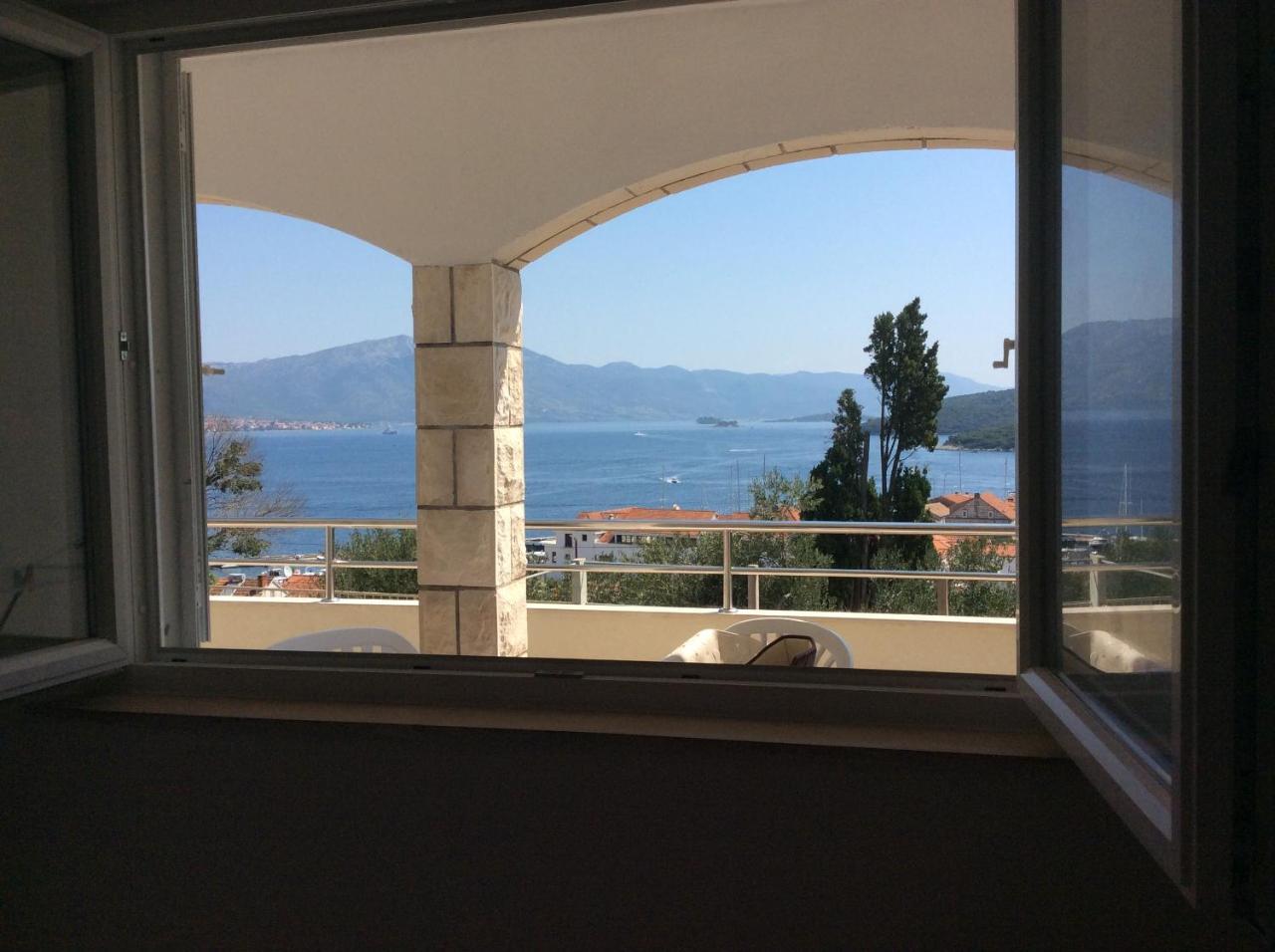 Lux Apartments Korčula Екстериор снимка